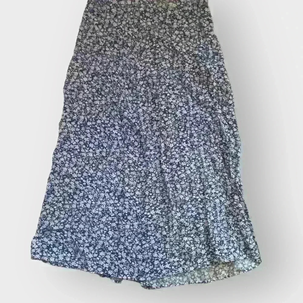 Blue Floral Midi Skirt - perfect for warmer weather! - Picture 3 of 3
